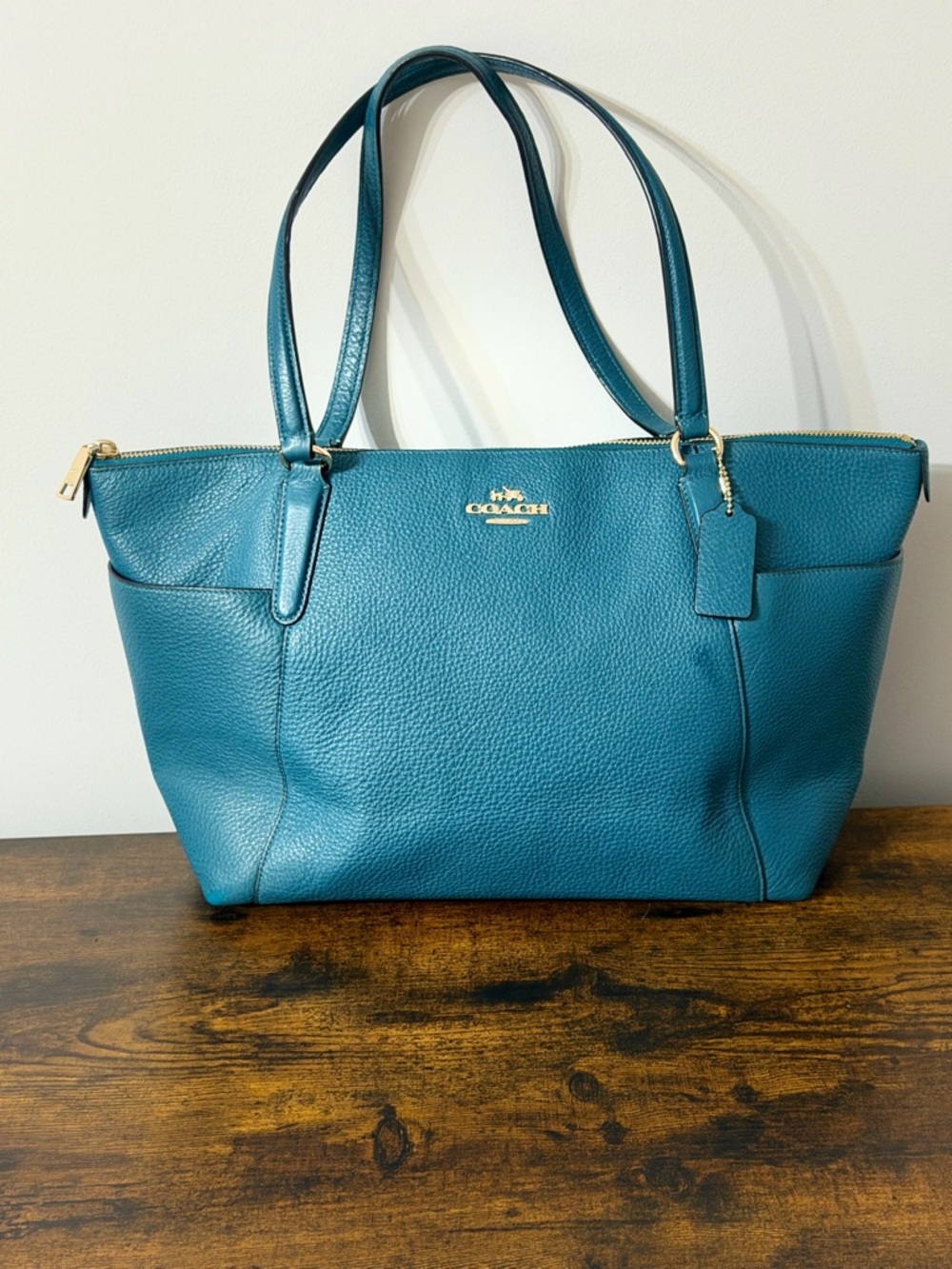Coach Teal Pebbled Leather Shoulder Tote with Gold Hardware - Picture 4 of 14